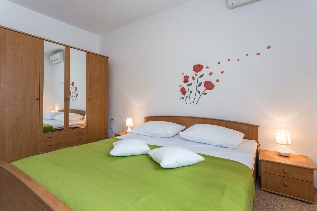 Apartmani Bezma Bol Exterior foto