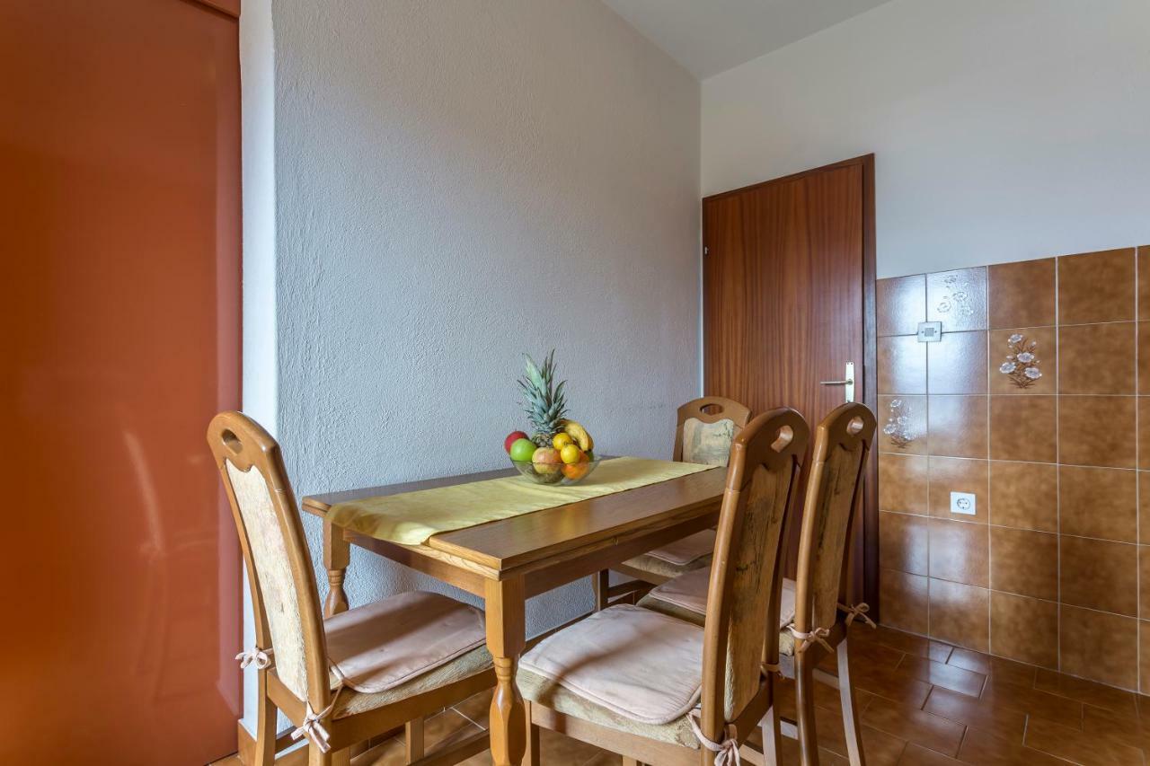 Apartmani Bezma Bol Exterior foto